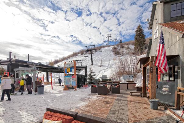 Outside Silver Star Ski and Sport displaying shop along ski lift.