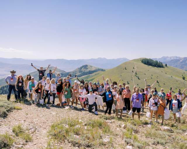 Large group photo on top guardsman pass