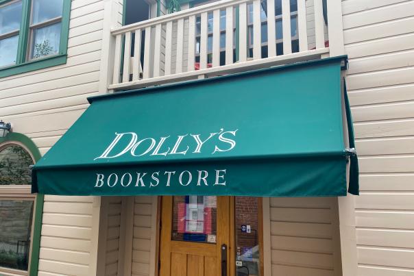 sign for Dolly's bookstore